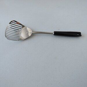 Vintage Ekco Kitchamajig Slotted Vintage Spatula with Black Handle Blends Beats